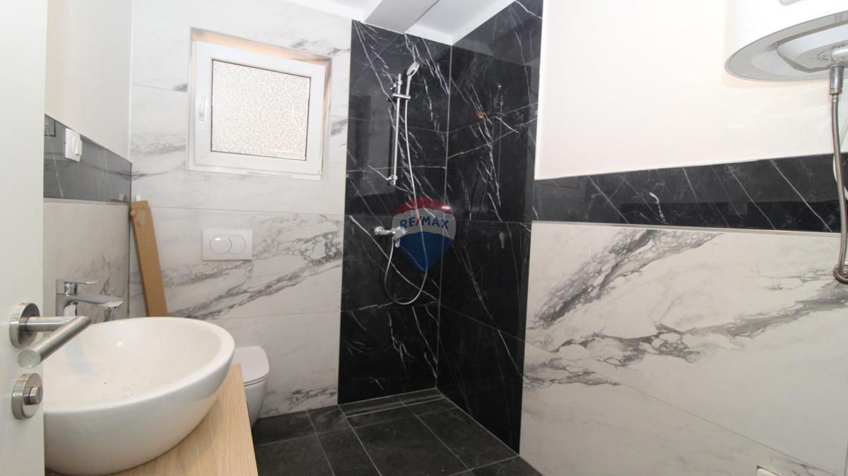 Flat For sale - ISTARSKA NOVIGRAD