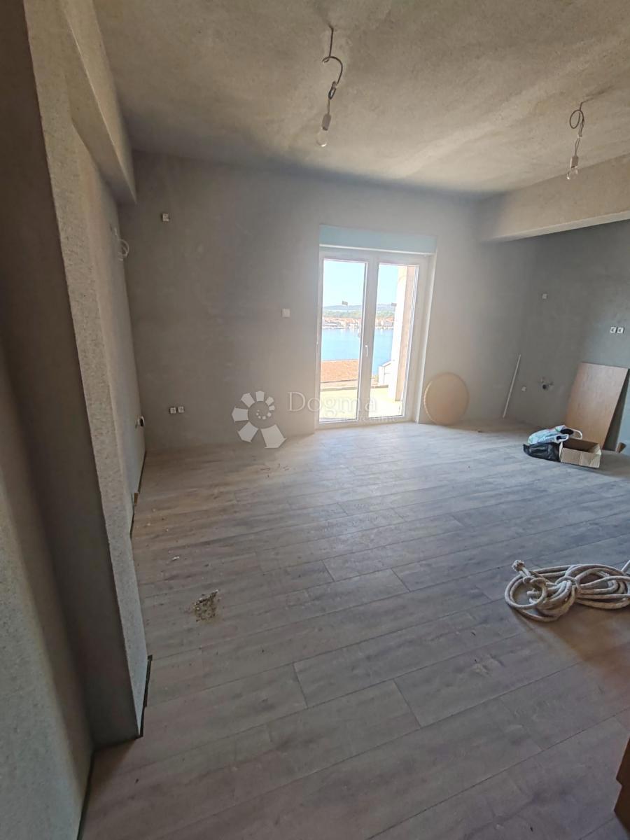 Apartmán Na predaj - ŠIBENSKO-KNINSKA ŠIBENIK