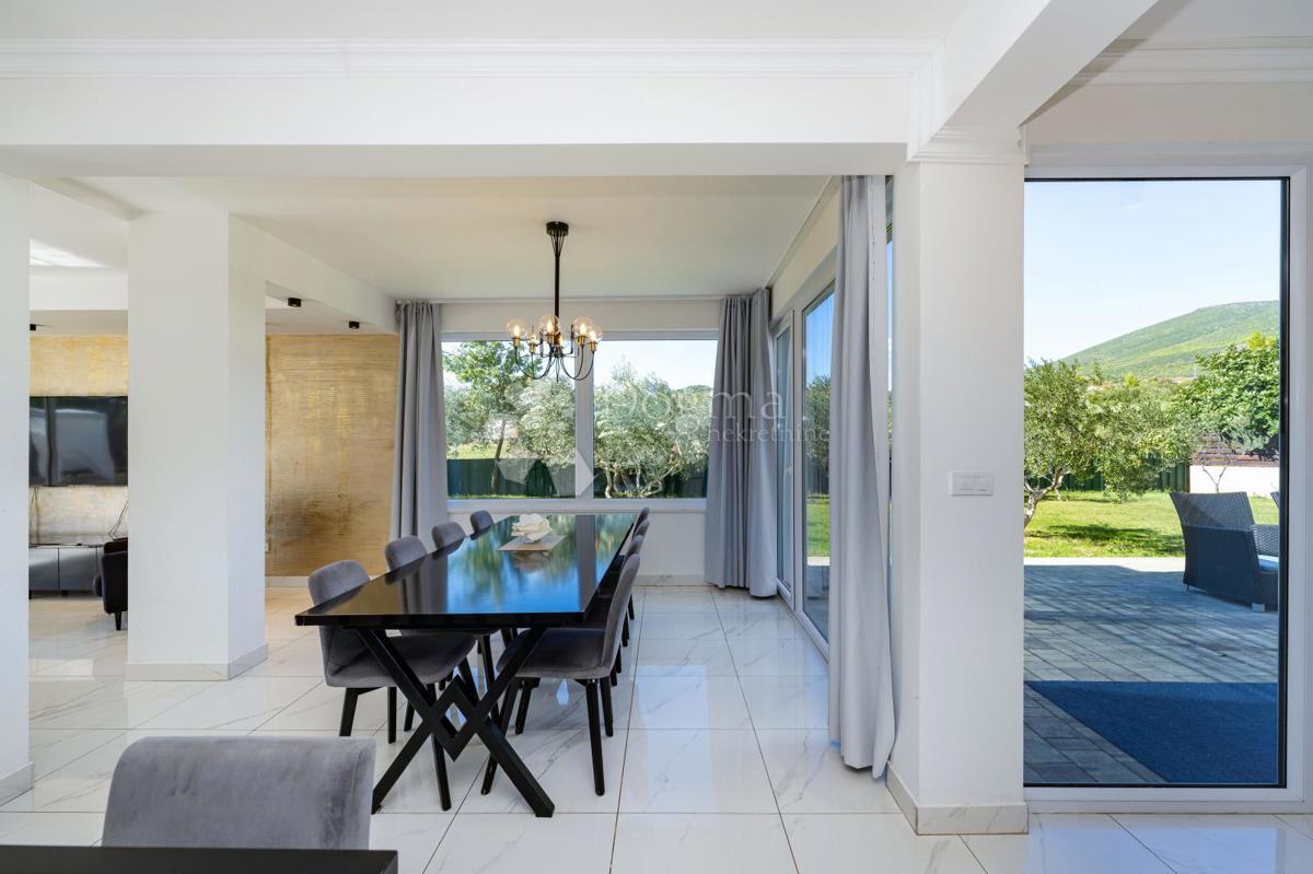 House For rent - SPLITSKO-DALMATINSKA KAŠTELA