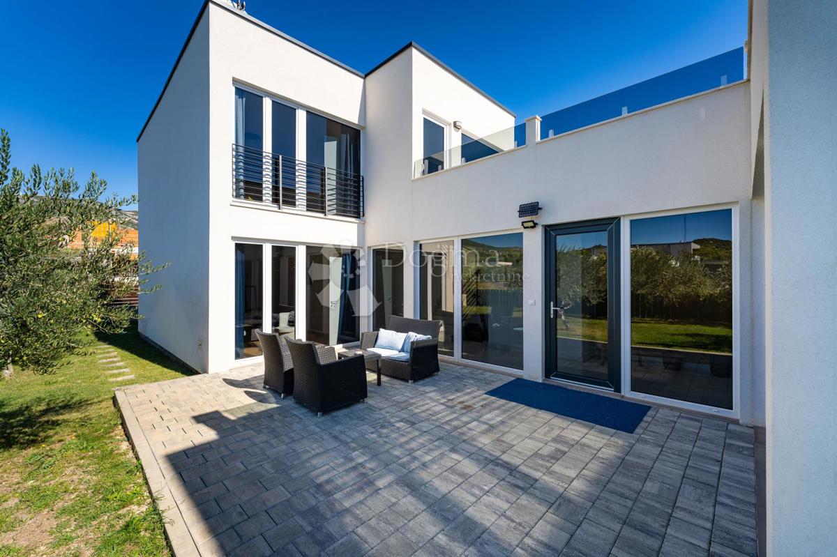House For rent - SPLITSKO-DALMATINSKA KAŠTELA