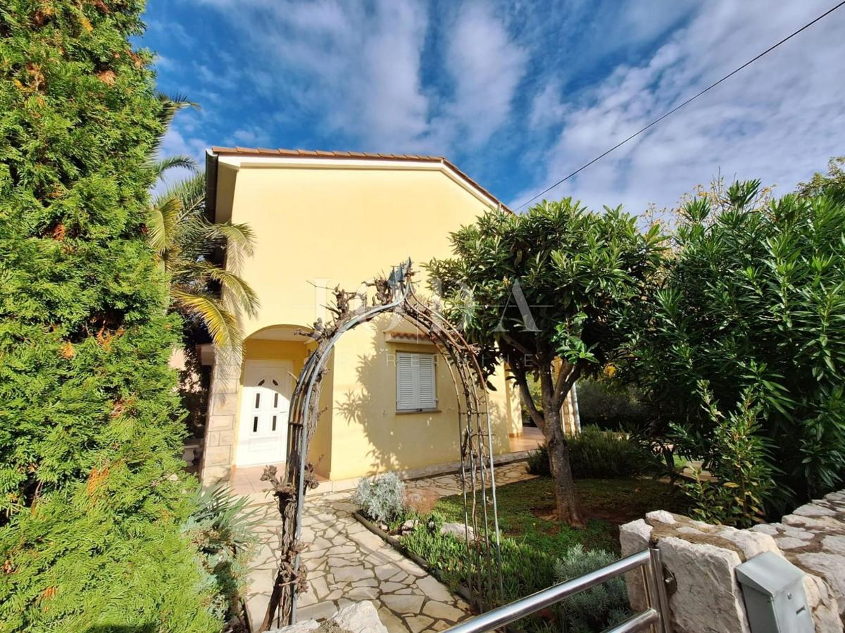 Casa In vendita - PRIMORSKO-GORANSKA KRK