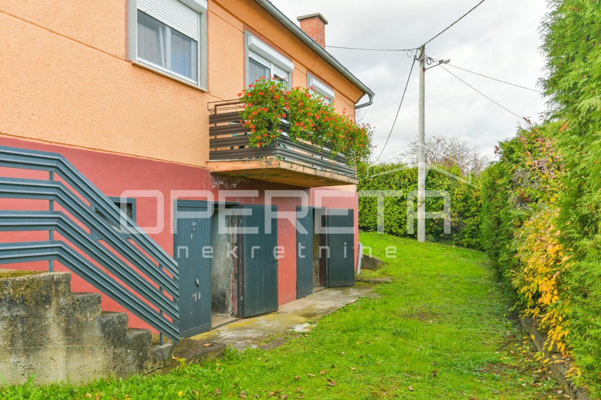 House For sale - KARLOVAČKA OZALJ