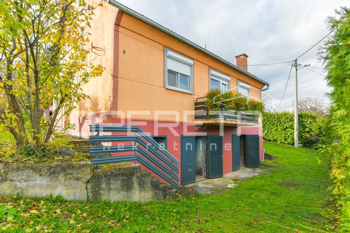 House For sale - KARLOVAČKA OZALJ
