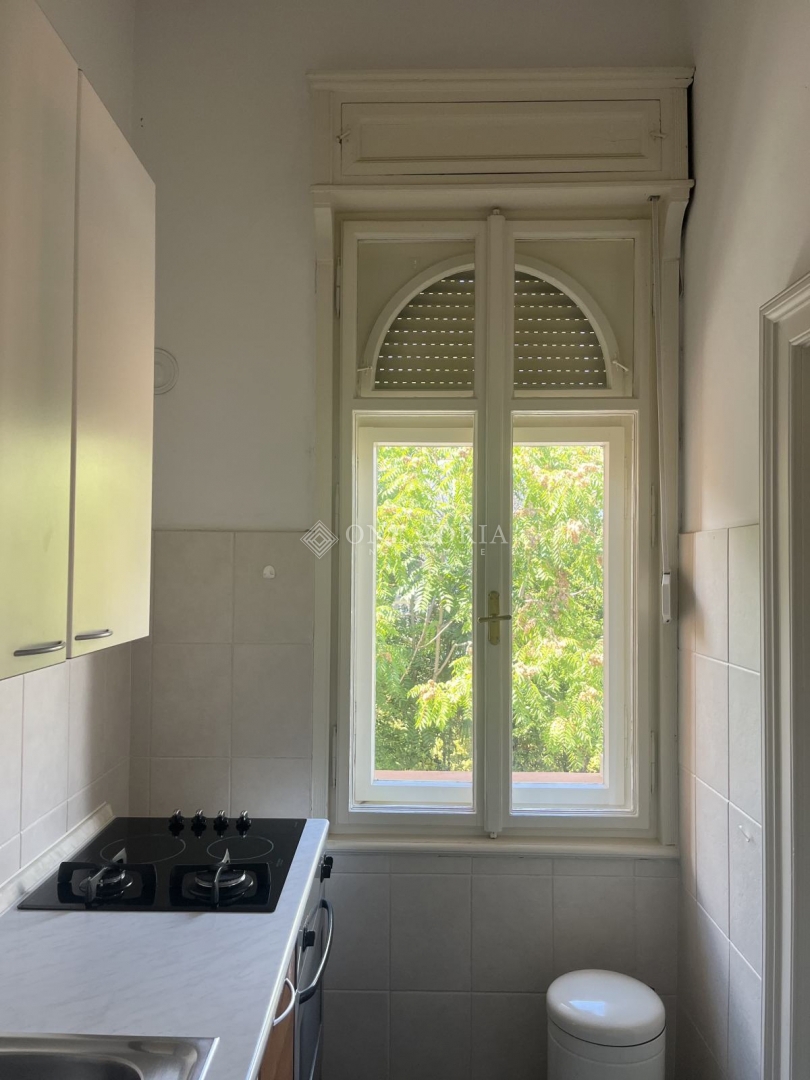 Apartma Na predaj - PRIMORSKO-GORANSKA LOVRAN