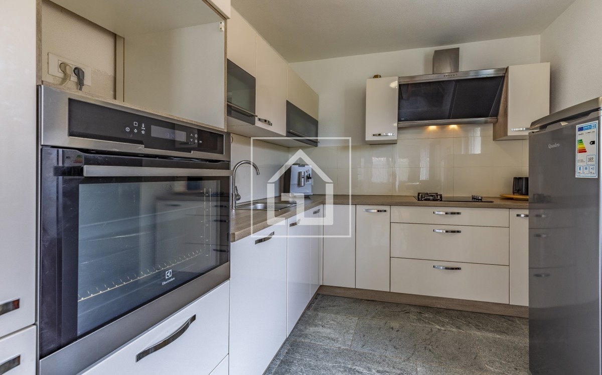 House For sale - ISTARSKA MEDULIN