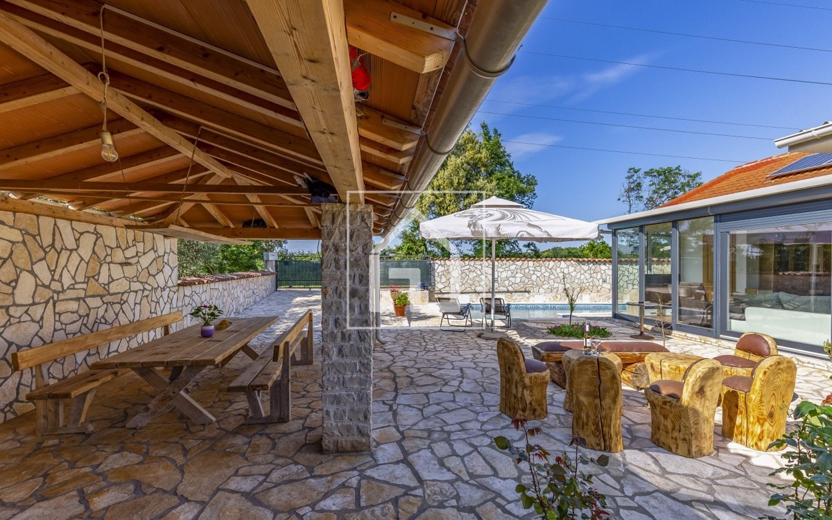 House For sale - ISTARSKA MEDULIN