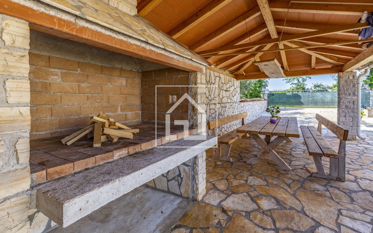 House For sale - ISTARSKA MEDULIN