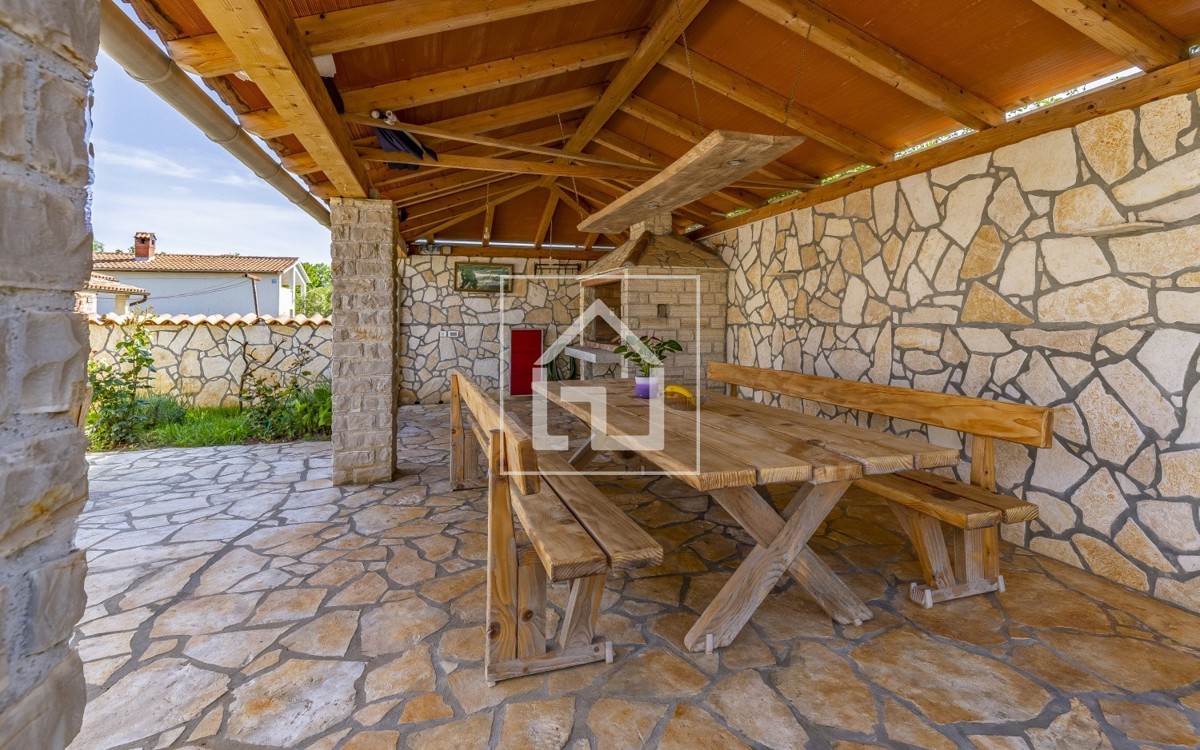 House For sale - ISTARSKA MEDULIN