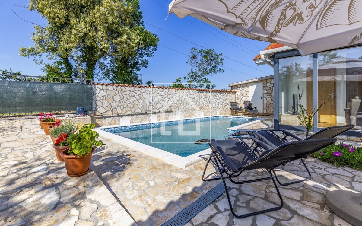 House For sale - ISTARSKA MEDULIN