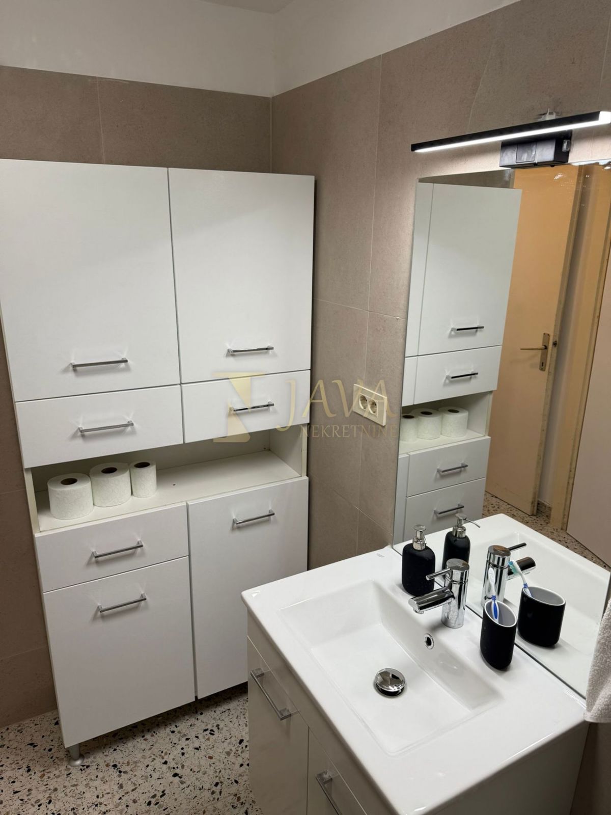 Appartement À louer - PRIMORSKO-GORANSKA RIJEKA