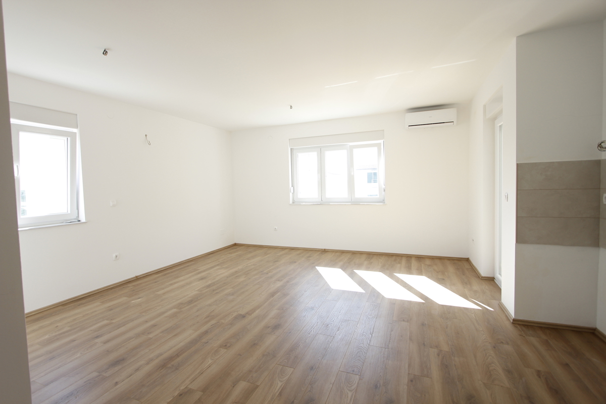 Flat For sale - ŠIBENSKO-KNINSKA VODICE