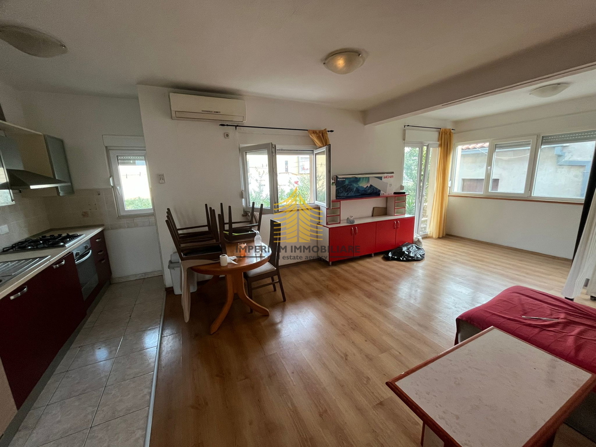 House For sale - SPLITSKO-DALMATINSKA SPLIT