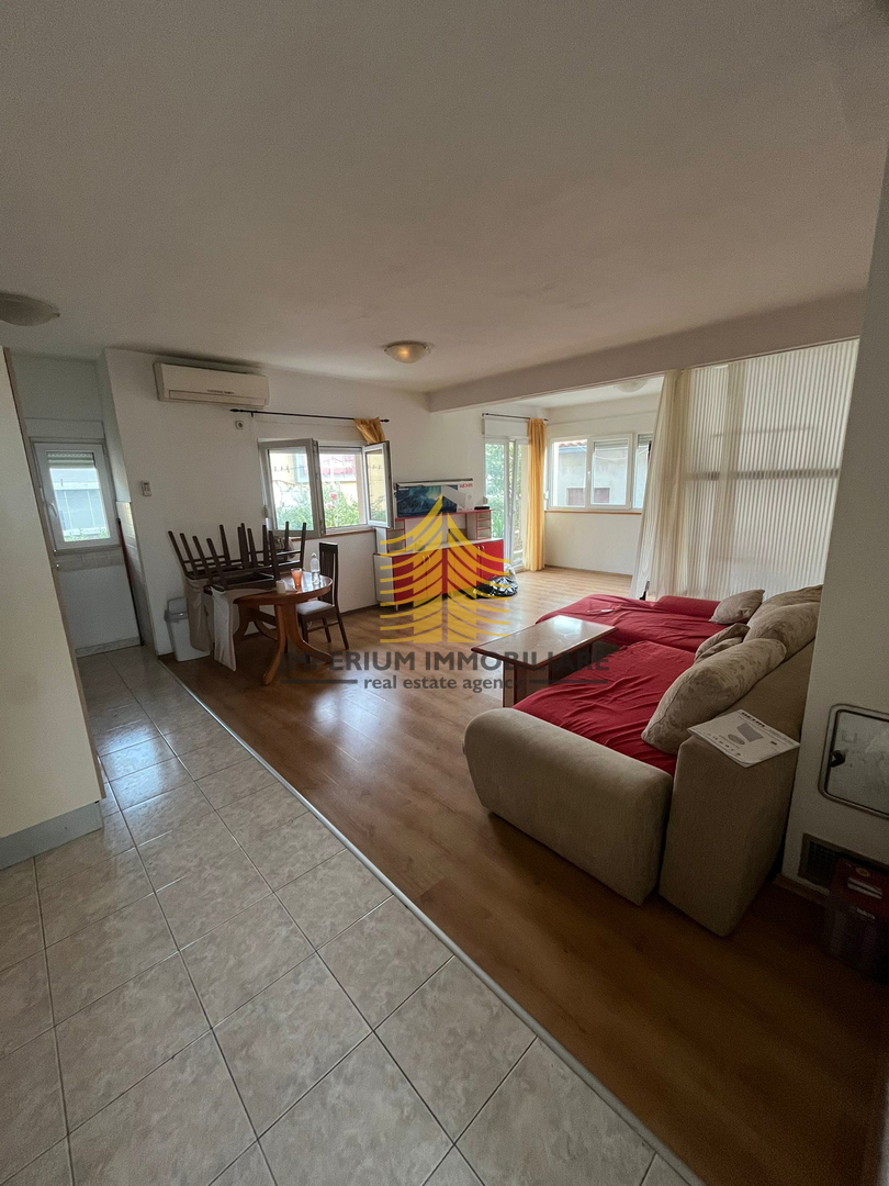 House For sale - SPLITSKO-DALMATINSKA SPLIT