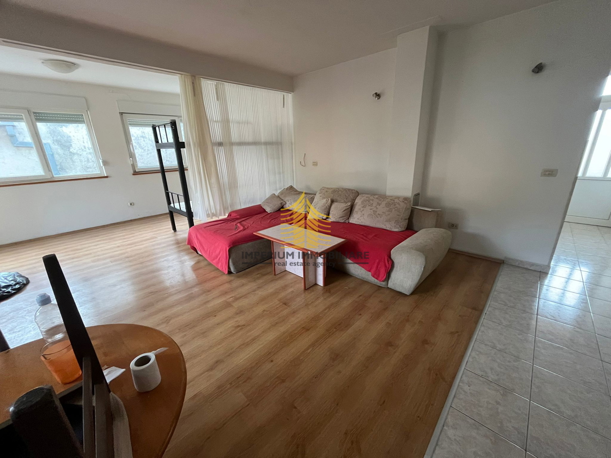 House For sale - SPLITSKO-DALMATINSKA SPLIT