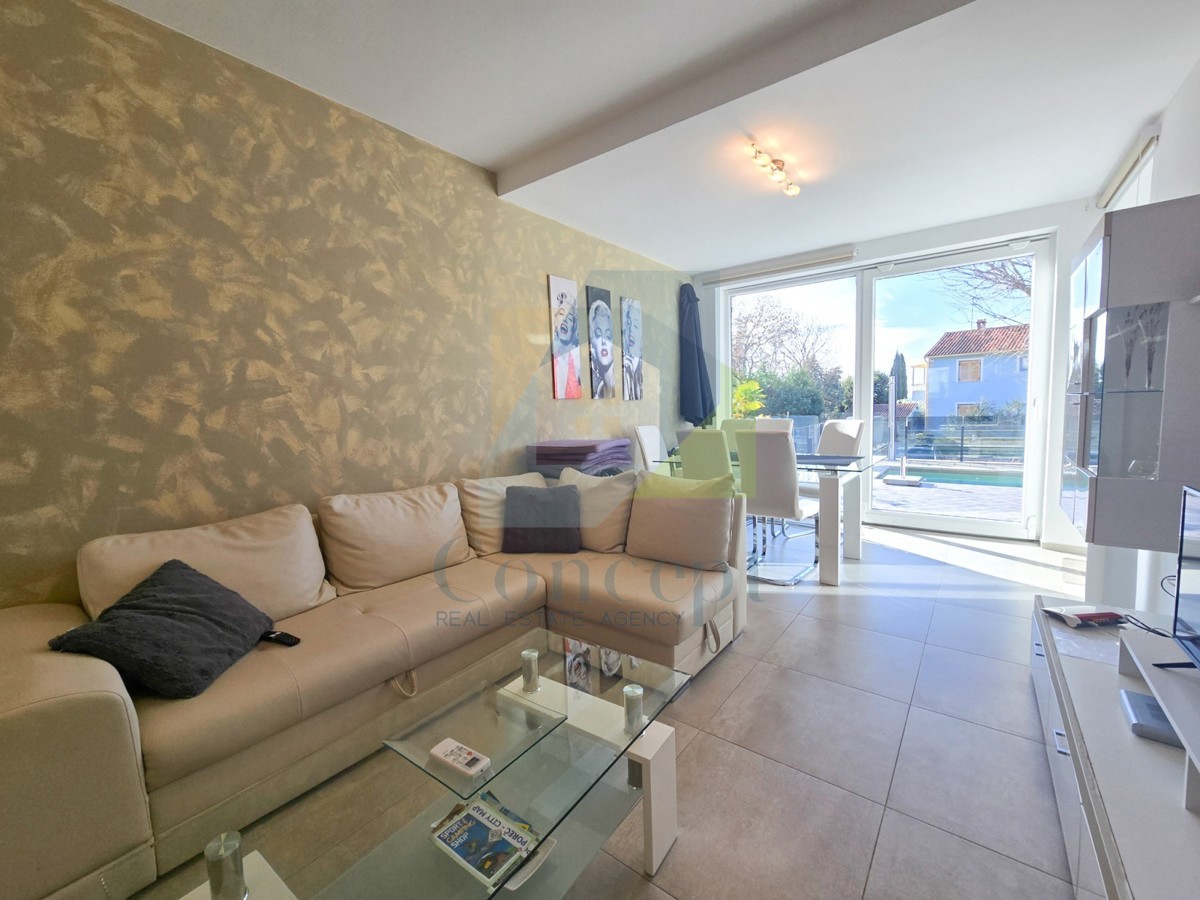 Apartma Na predaj - ISTARSKA POREČ
