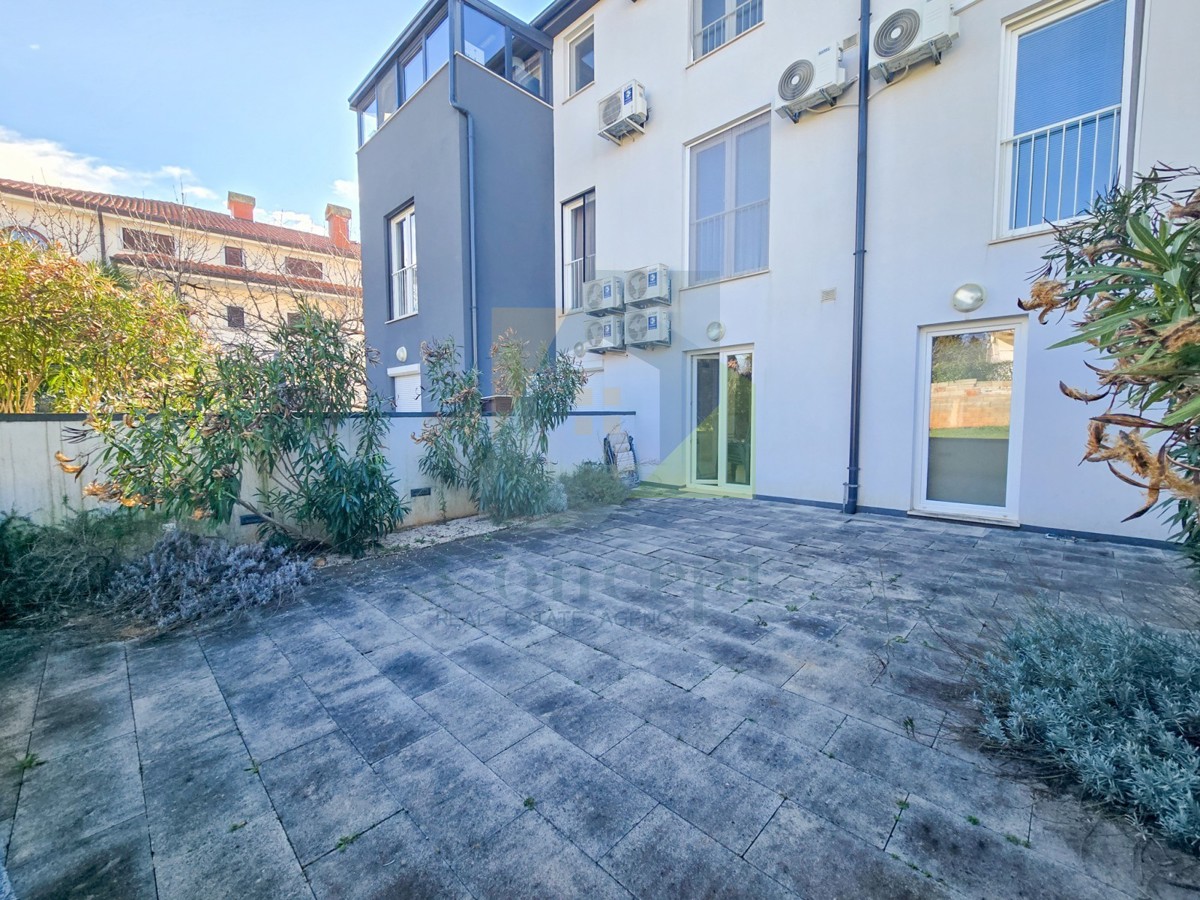 Apartma Na predaj - ISTARSKA POREČ