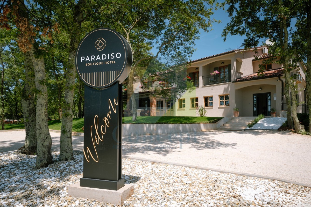 Komerční Na prodej - ISTARSKA POREČ