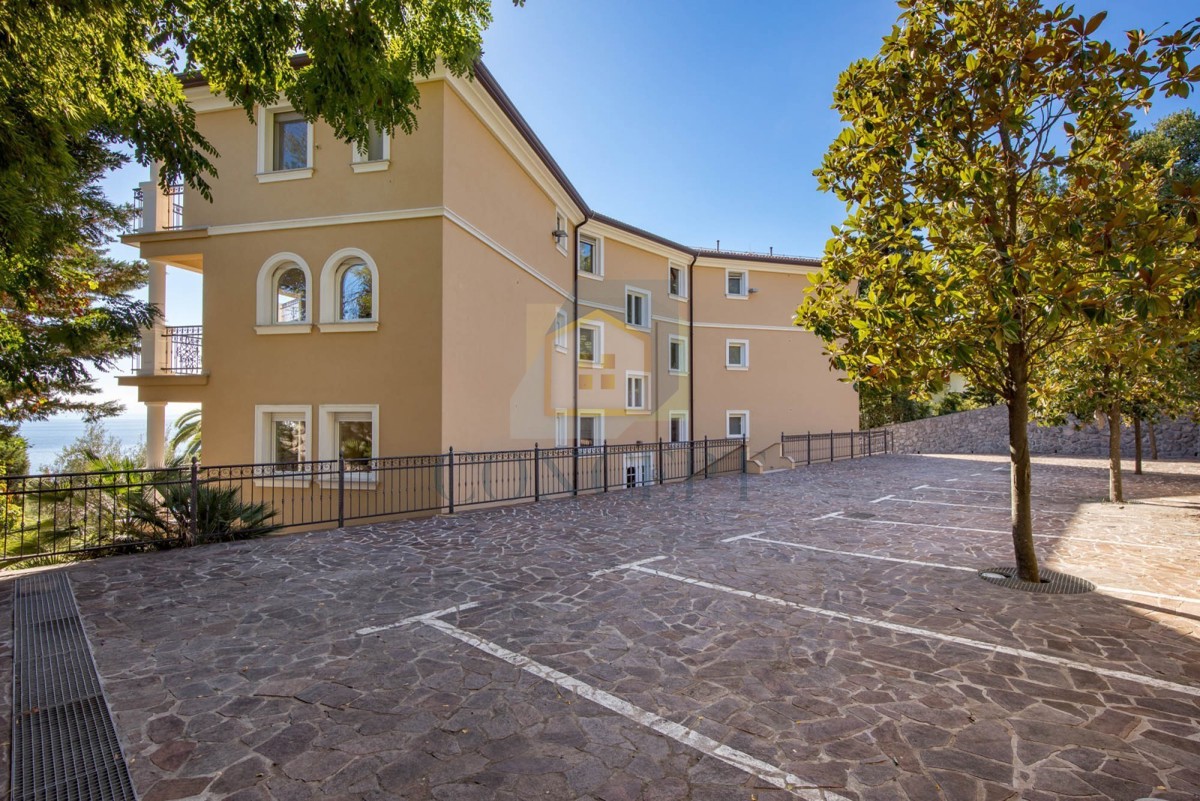 Komerčné Na predaj - PRIMORSKO-GORANSKA OPATIJA