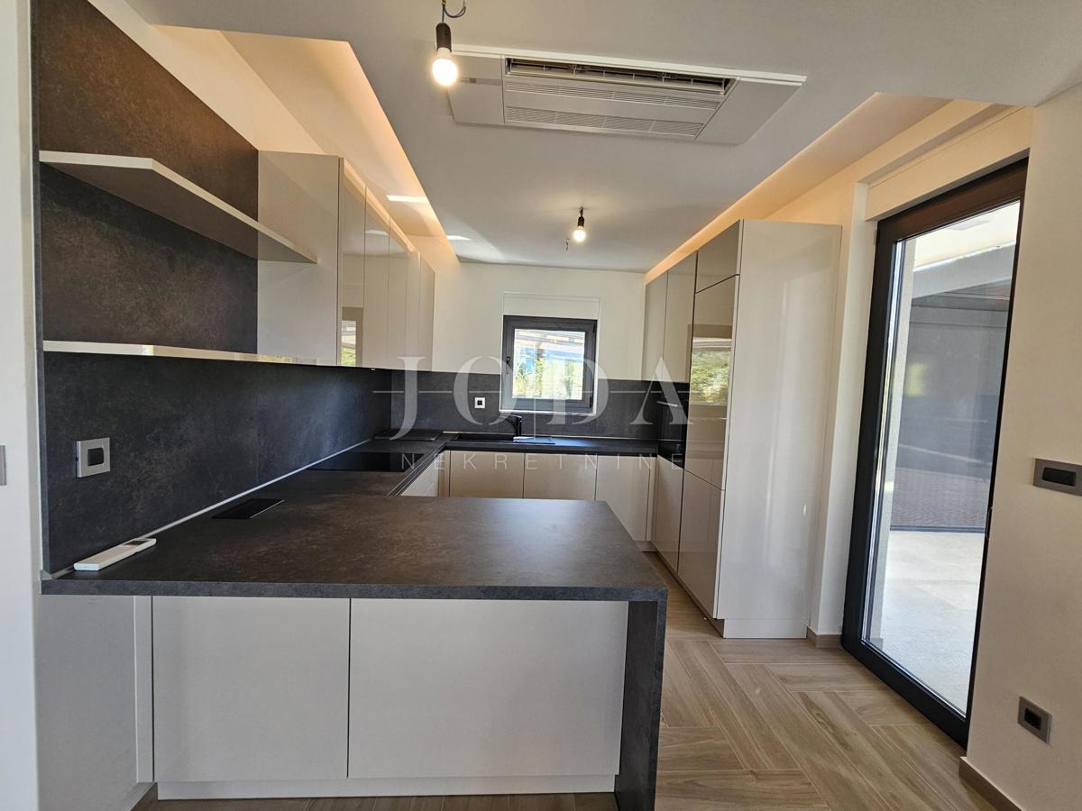 Casa In vendita - PRIMORSKO-GORANSKA KRK