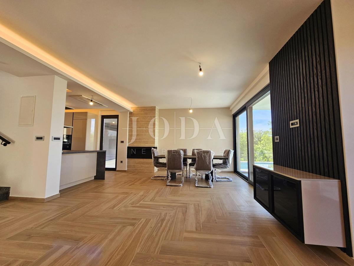 Casa In vendita - PRIMORSKO-GORANSKA KRK