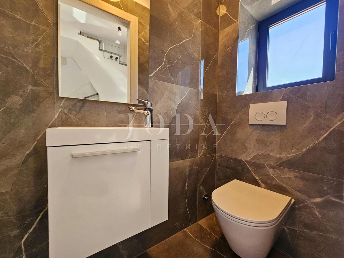 Casa In vendita - PRIMORSKO-GORANSKA KRK
