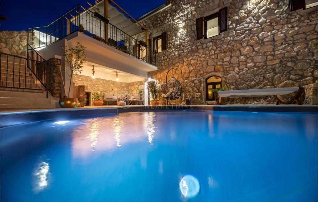 Casa In vendita - PRIMORSKO-GORANSKA KRK