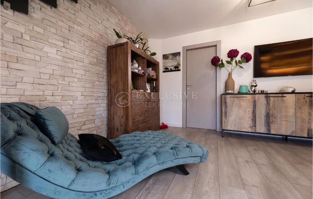 Casa In vendita - PRIMORSKO-GORANSKA KRK