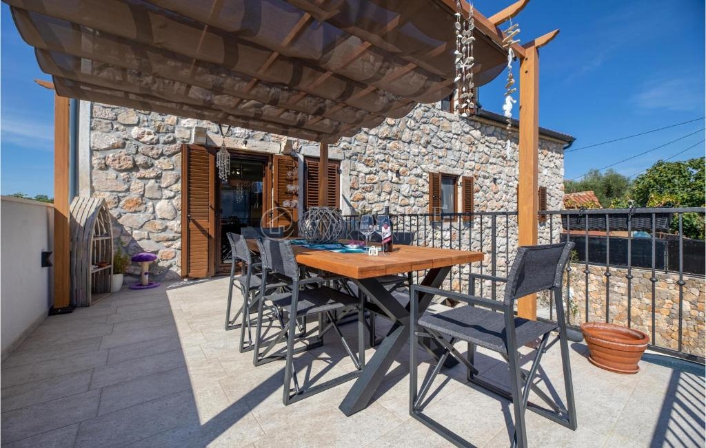 Casa In vendita - PRIMORSKO-GORANSKA KRK