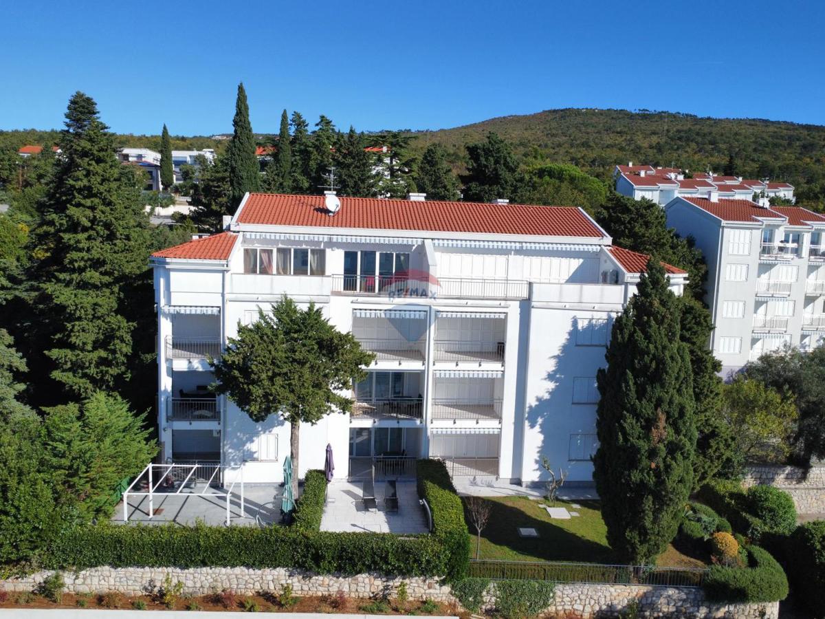 Stan Na prodaju - PRIMORSKO-GORANSKA CRIKVENICA