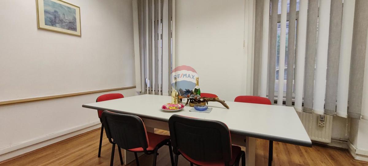 Poslovni prostori Za najem - Primorsko-goranska Rijeka - foto 1/4