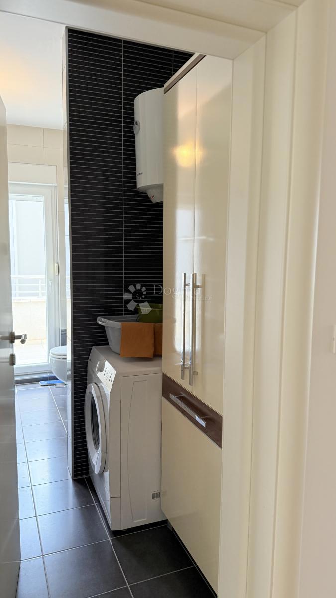 Apartmán Na prodej - SPLITSKO-DALMATINSKA BAŠKA VODA