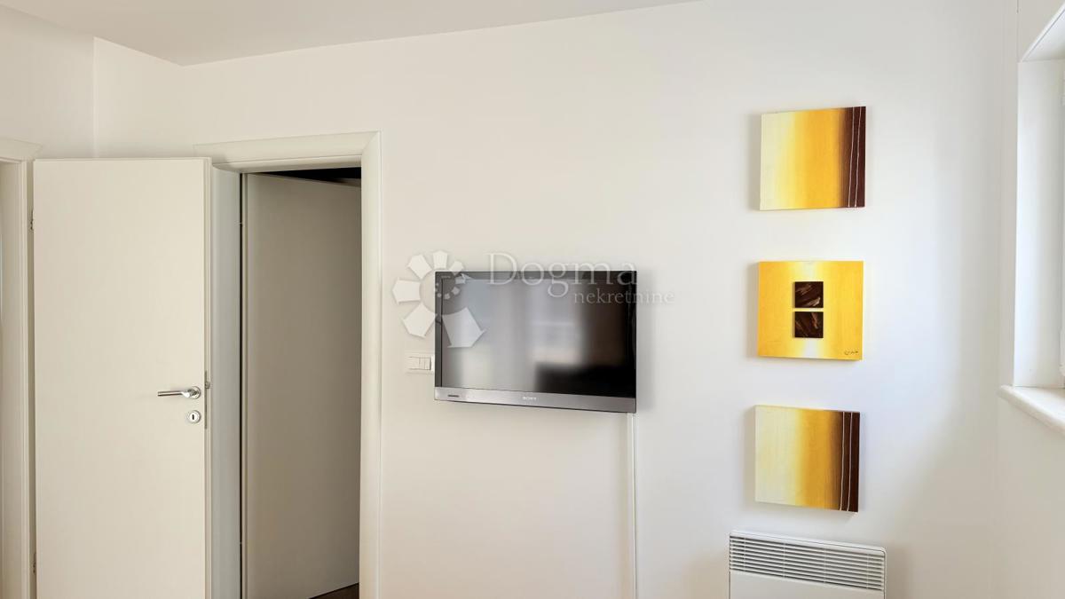 Apartmán Na prodej - SPLITSKO-DALMATINSKA BAŠKA VODA
