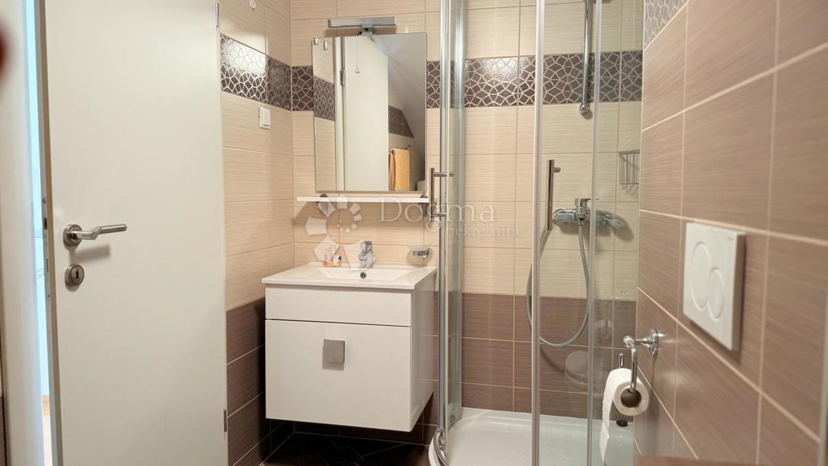 Apartmán Na prodej - SPLITSKO-DALMATINSKA BAŠKA VODA
