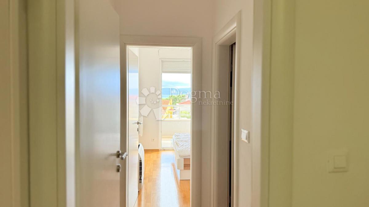 Apartmán Na prodej - SPLITSKO-DALMATINSKA BAŠKA VODA