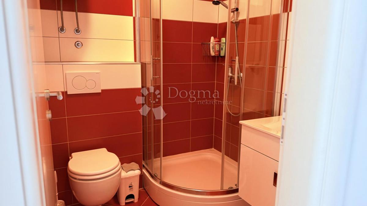 Apartmán Na prodej - SPLITSKO-DALMATINSKA BAŠKA VODA