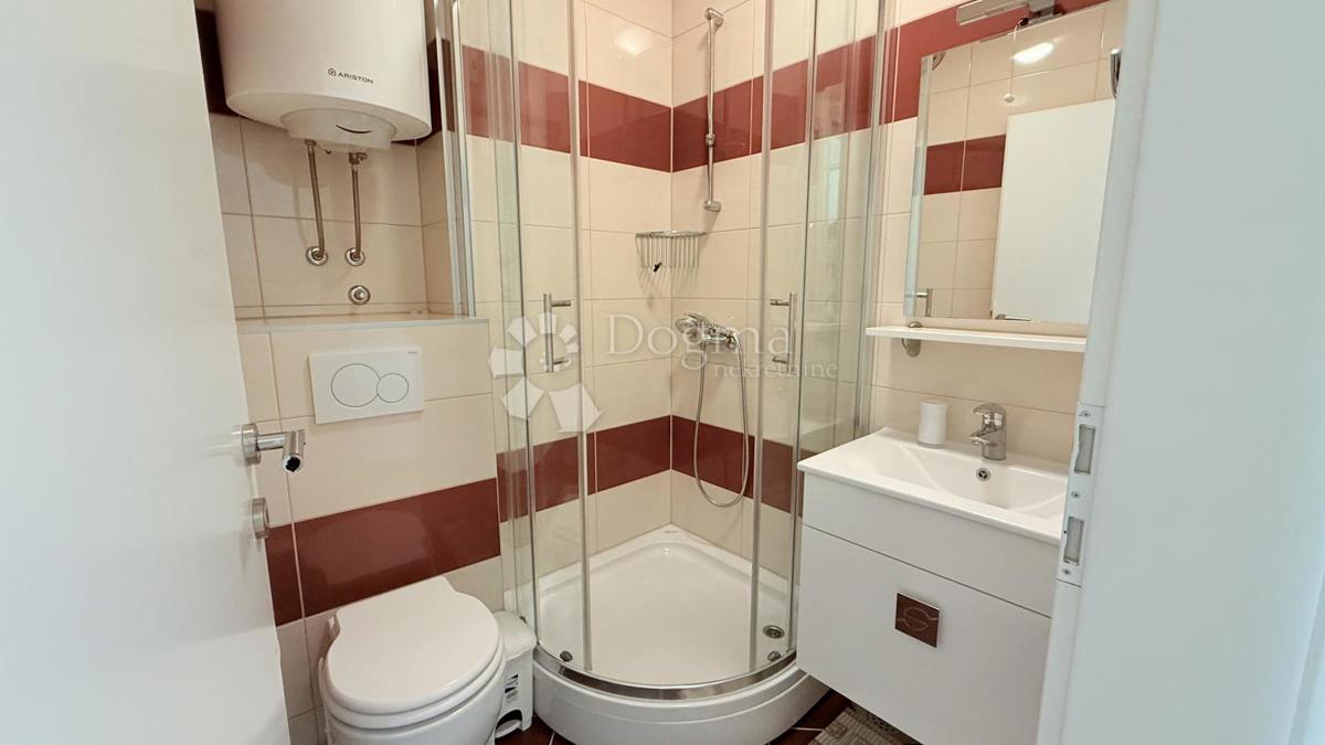 Apartmán Na prodej - SPLITSKO-DALMATINSKA BAŠKA VODA