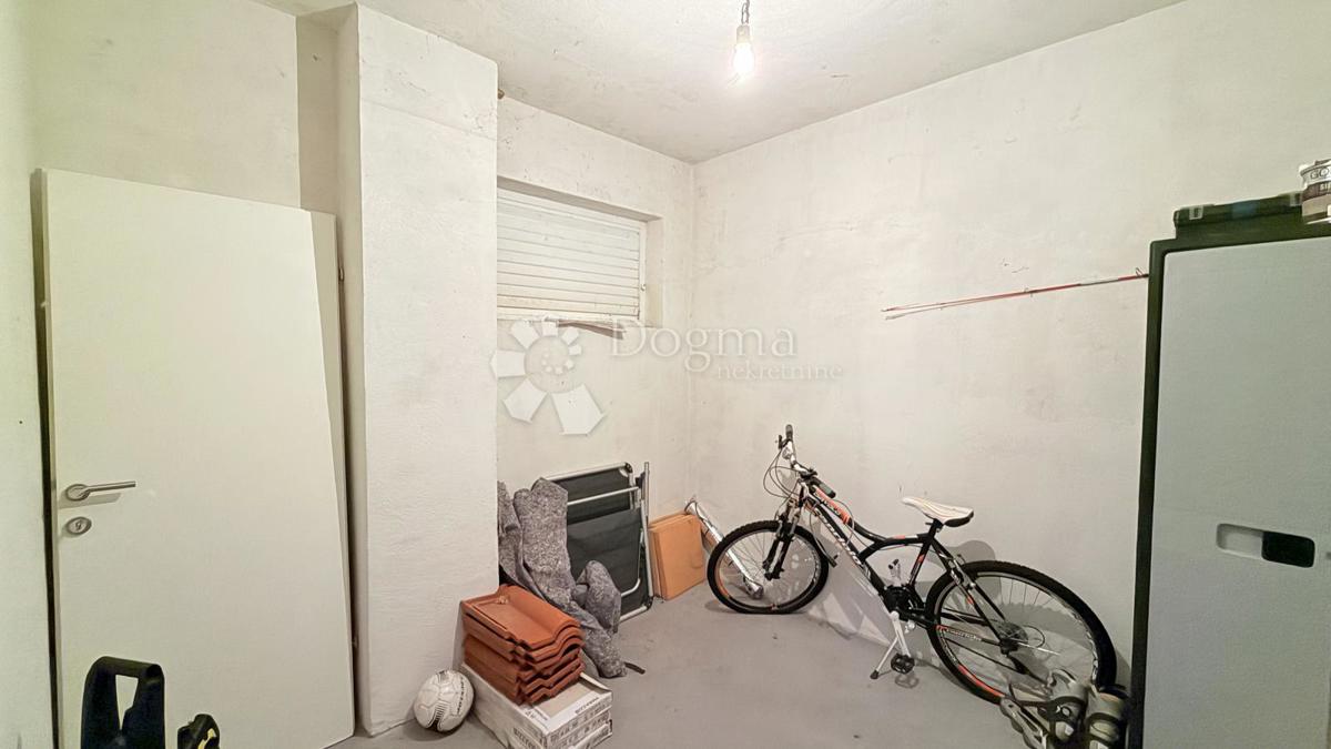 Apartmán Na prodej - SPLITSKO-DALMATINSKA BAŠKA VODA