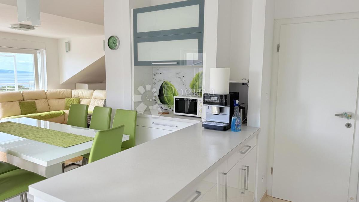 Apartmán Na prodej - SPLITSKO-DALMATINSKA BAŠKA VODA