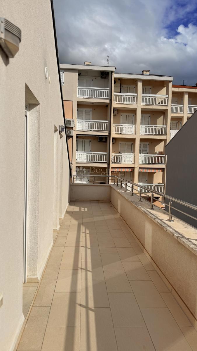 Apartmán Na prodej - SPLITSKO-DALMATINSKA BAŠKA VODA
