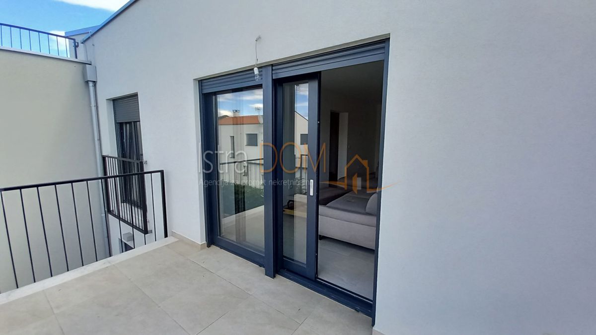 Apartmán Na predaj - ISTARSKA POREČ