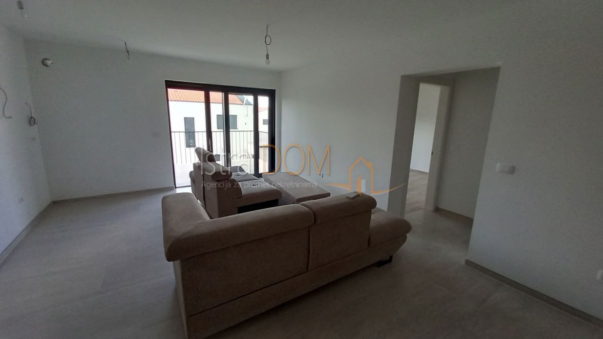 Apartmán Na predaj - ISTARSKA POREČ