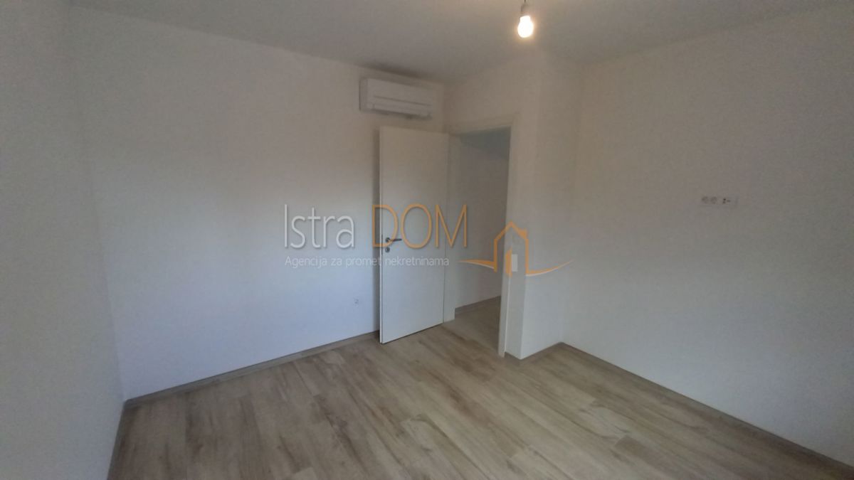 Apartmán Na predaj - ISTARSKA POREČ