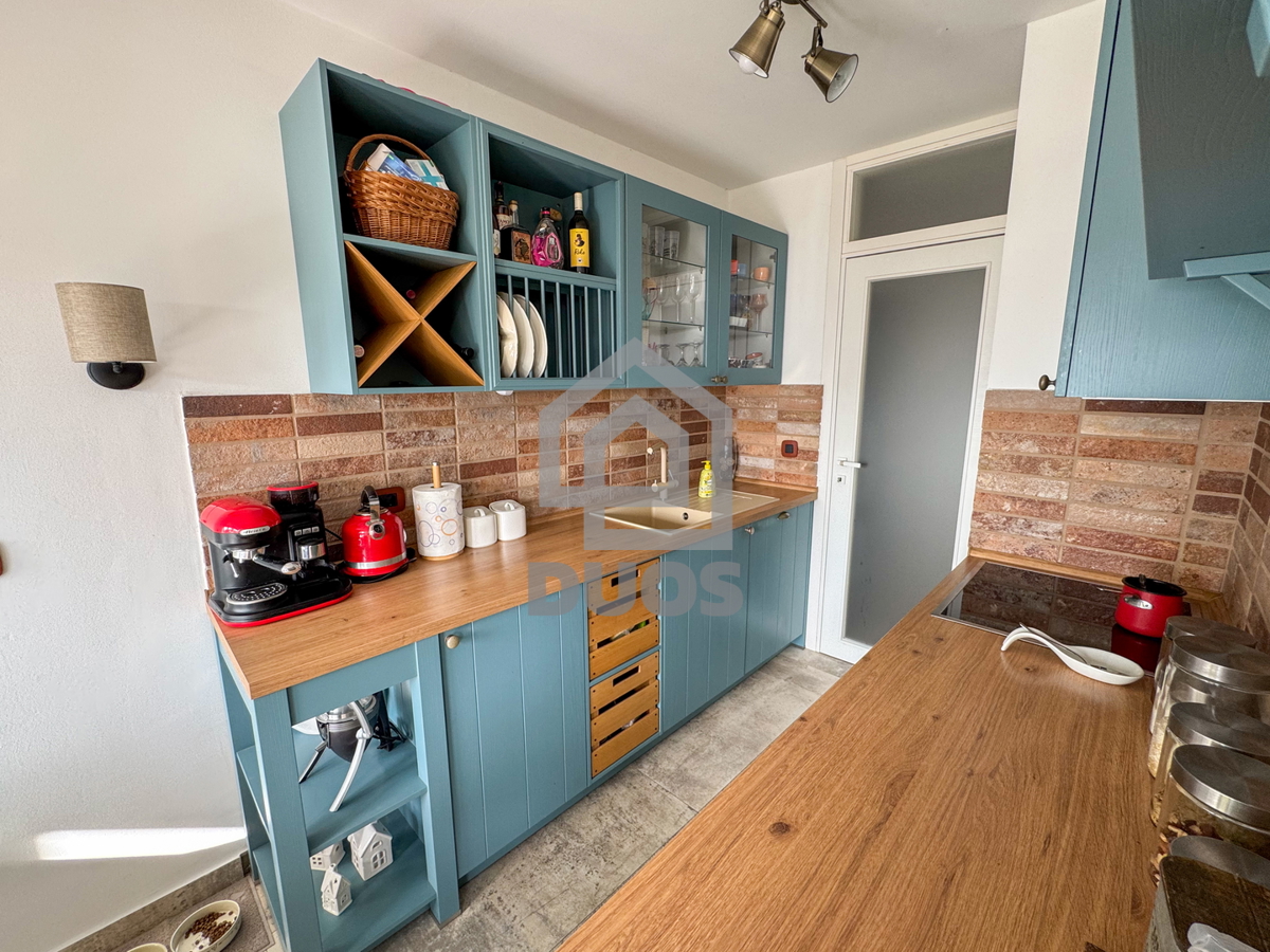 Apartment Zu verkaufen - ŠIBENSKO-KNINSKA ŠIBENIK