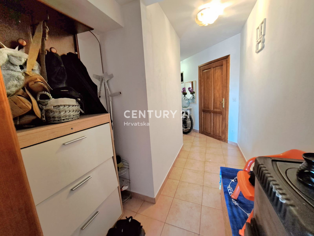 Apartma Na predaj - ISTARSKA POREČ