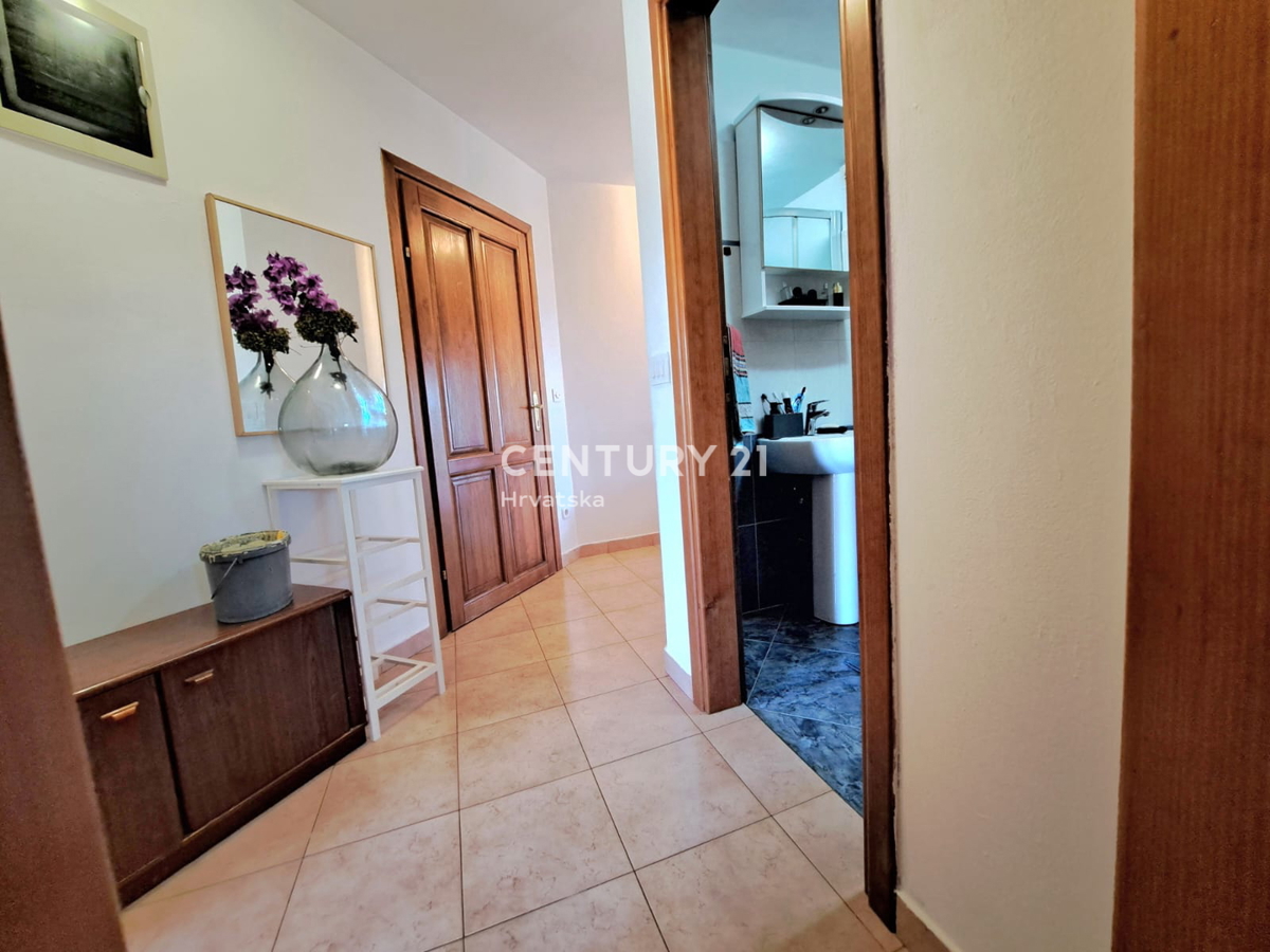 Apartma Na predaj - ISTARSKA POREČ