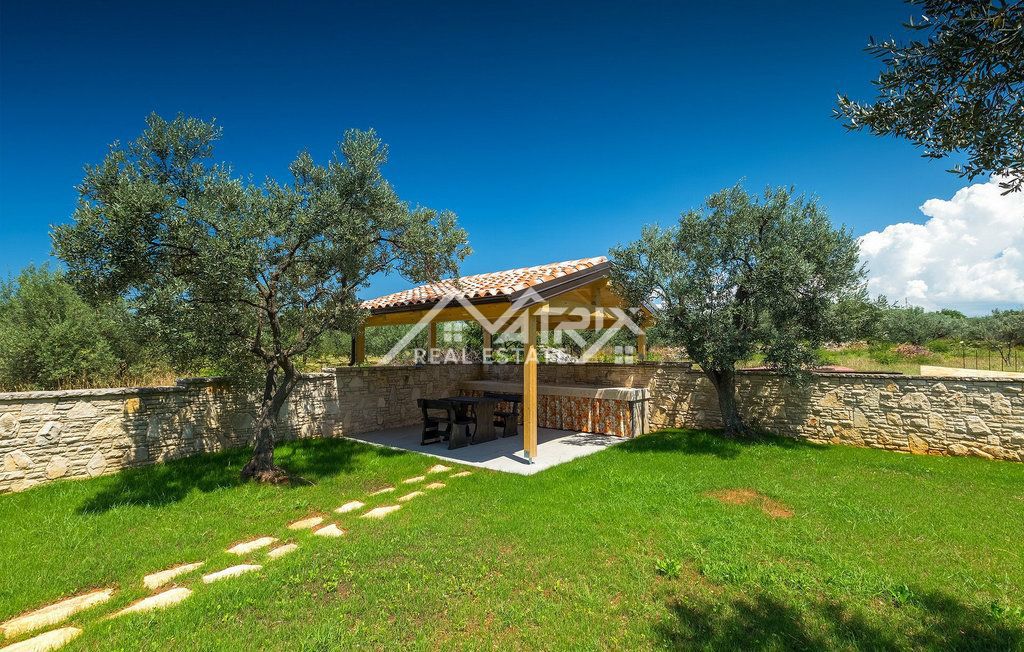 Kuća Na prodaju - ISTARSKA FAŽANA