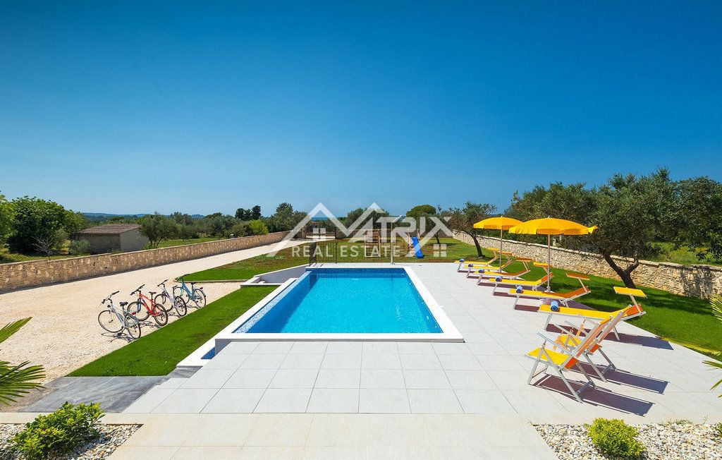 Kuća Na prodaju - ISTARSKA FAŽANA