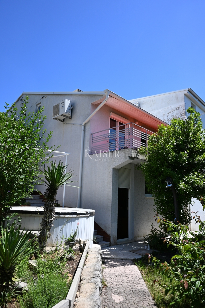 Mieszkanie Na sprzedaż - PRIMORSKO-GORANSKA CRIKVENICA