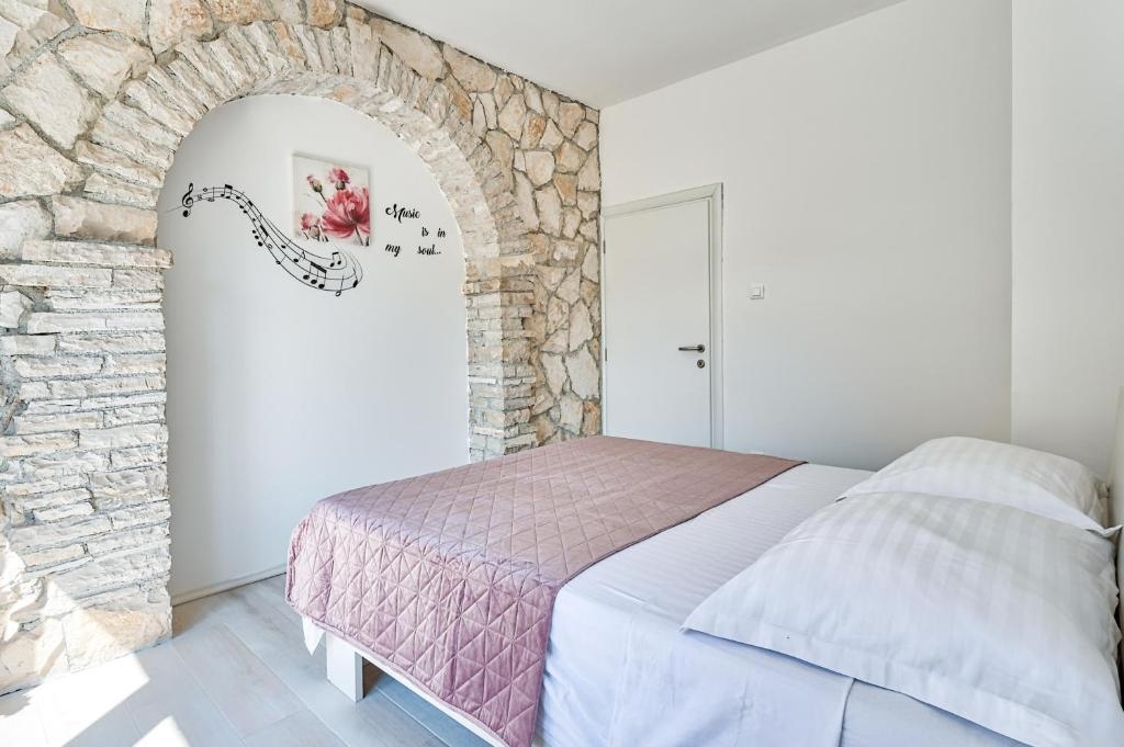 Casa In vendita - ISTARSKA LIŽNJAN