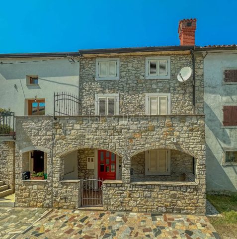 Kuća na prodaju 168 m² – Brtonigla